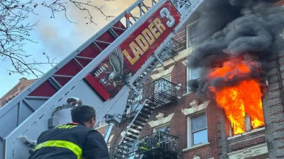 FDNY All Hands Response to Heavy Fire on 4th Floor in Manhattan