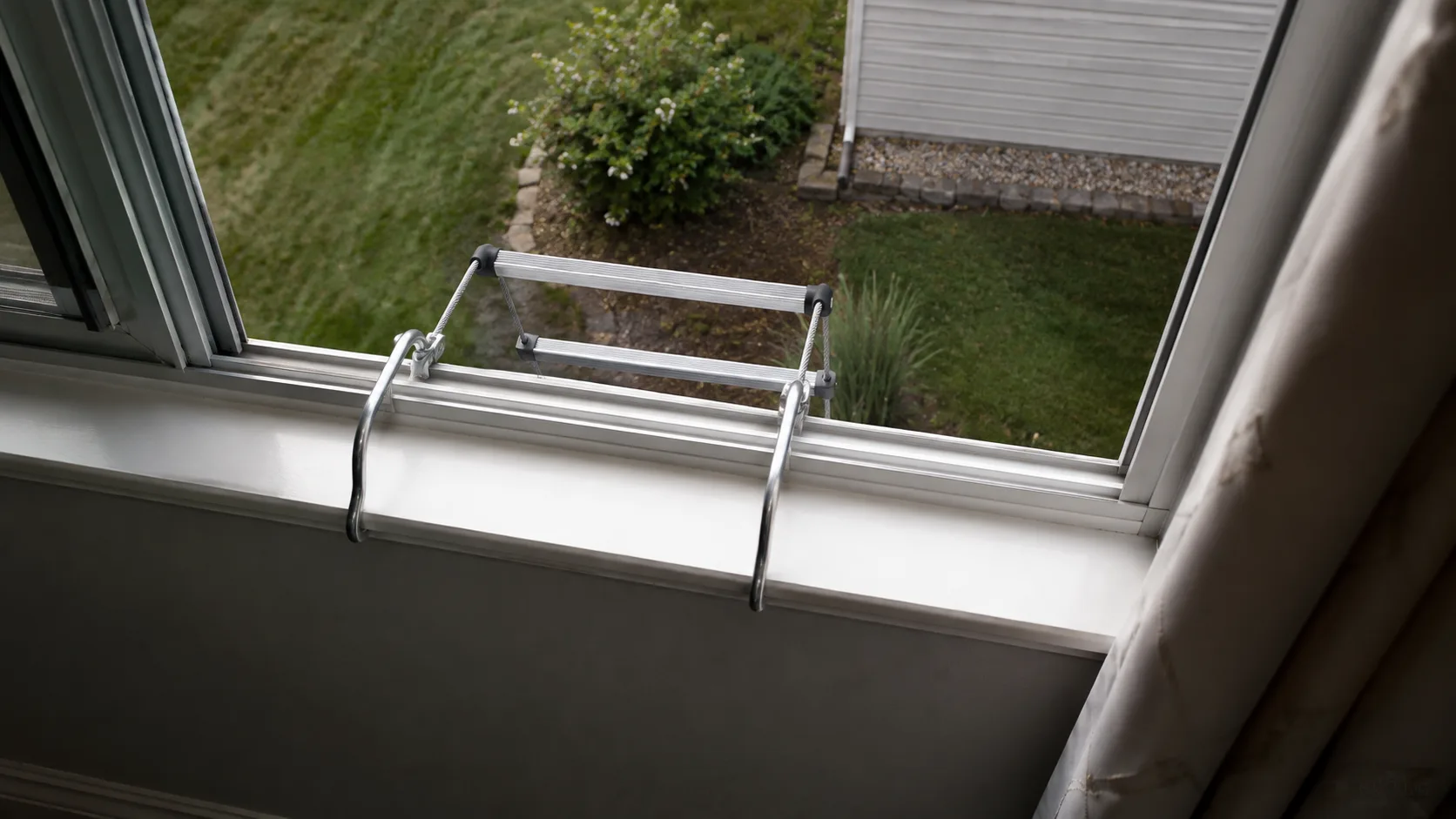 Best Fire Escape Ladders for 2-Story and 3-Story Homes in 2026