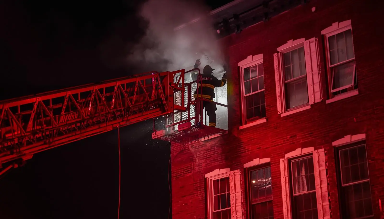 Ladder Company Operations: The Four Duties, VEIS Technique & Aerial Positioning